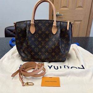 Louis Vuitton Purse